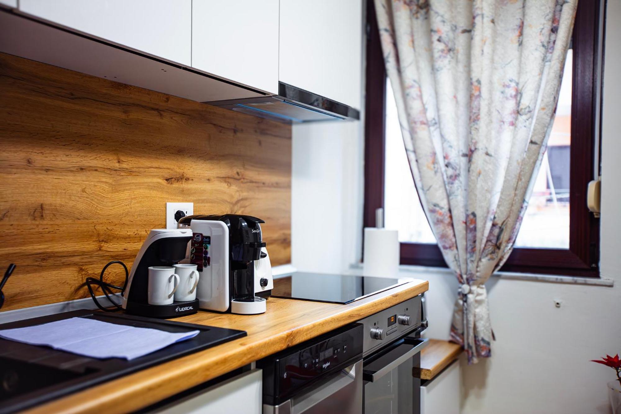 Tirana Center Apartment - Zogu I Boulevard Exterior photo